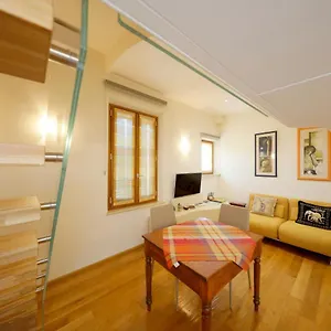 Appartamento Uptown - Sabrina's Cozy